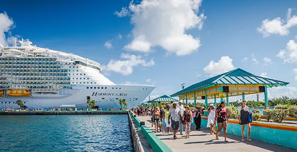 what-to-expect-on-your-first-cruise-trip-tips-for-beginners-mid-content-6